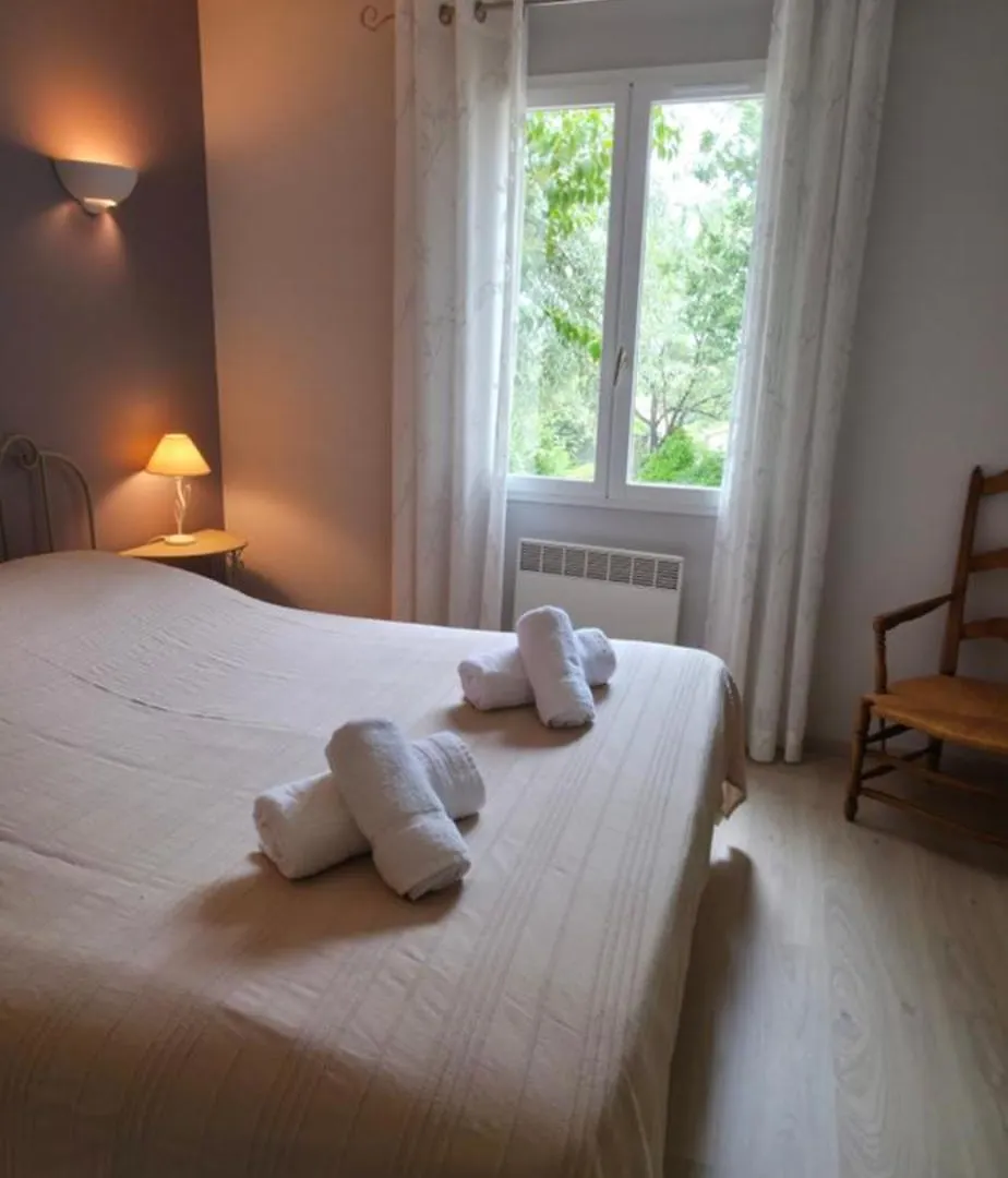 بيت للعطل Gite Charmant Avec Piscine Et Terrasse En Provence Mdv كارْبُنْترا