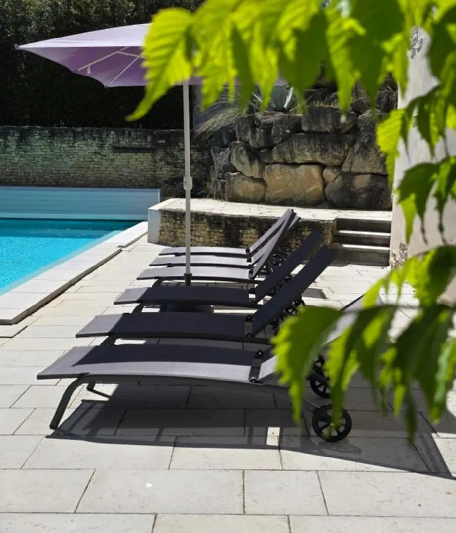 بيت للعطل Gite Charmant Avec Piscine Et Terrasse En Provence Mdv كارْبُنْترا