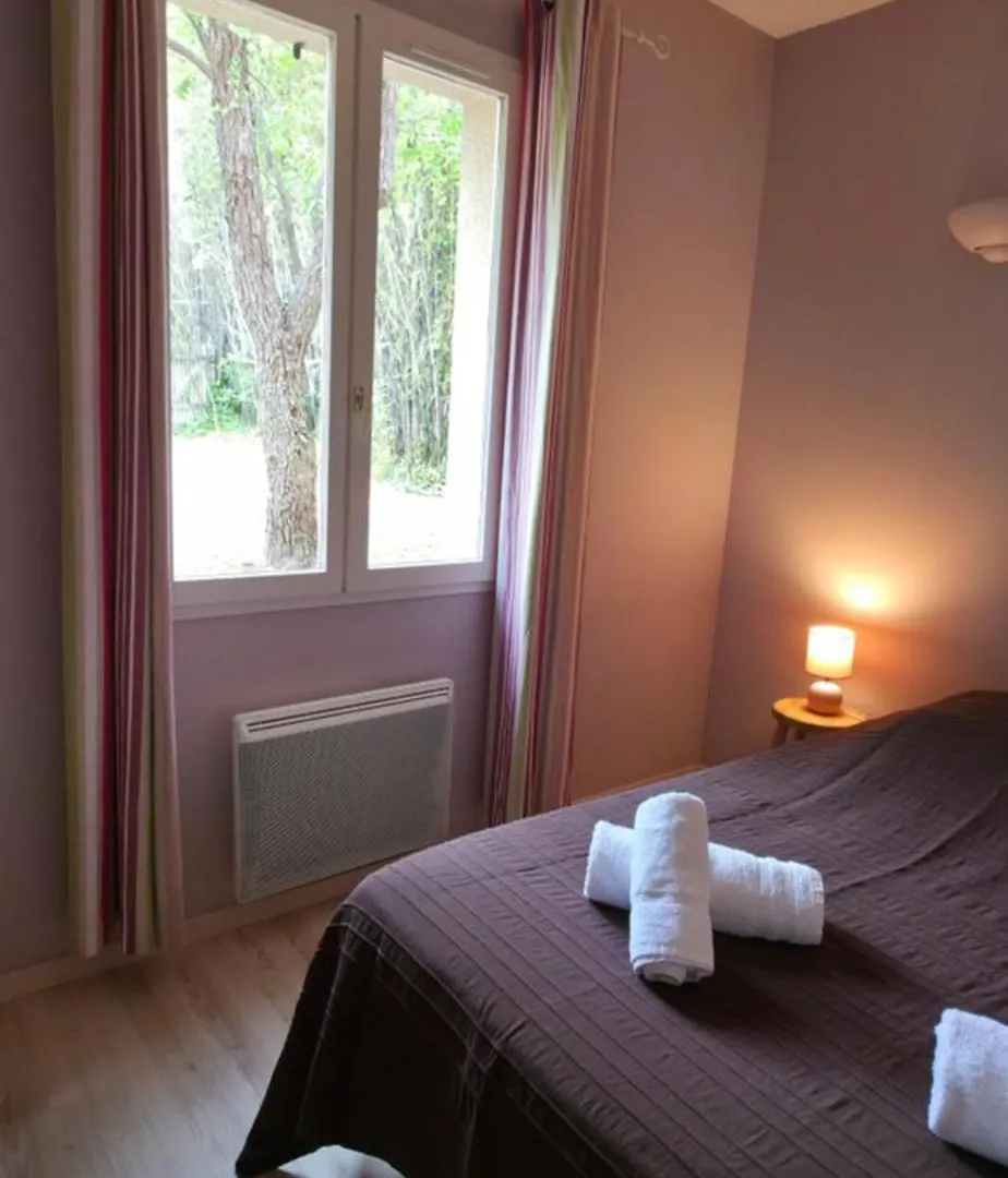 Gite Charmant Avec Piscine Et Terrasse En Provence Mdv كارْبُنْترا بيت للعطل