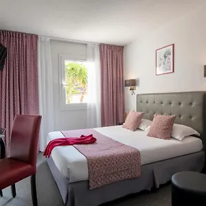 Du Forum Hotel